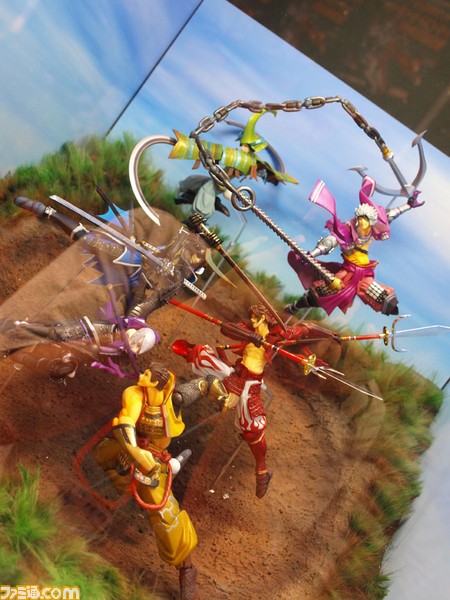 revoltech18