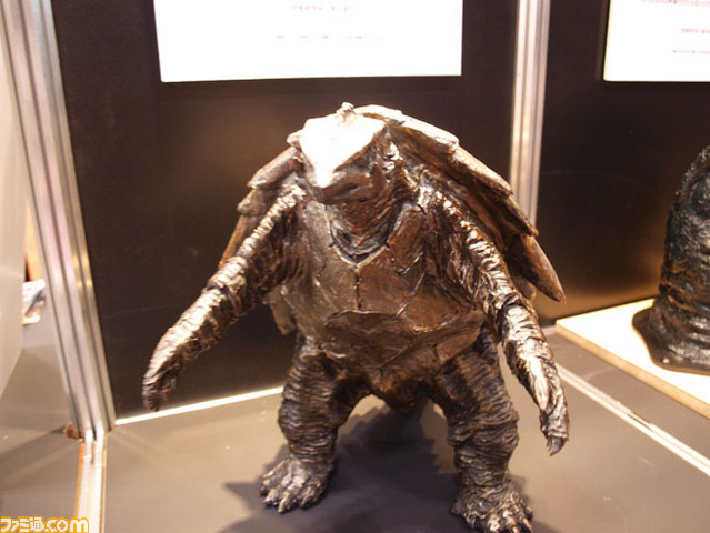 revoltech38