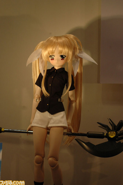 azone03