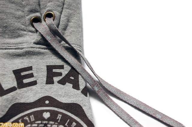 ザ・キングオブゲームズから冬にピッタリの新作&再販パーカーが続々_35