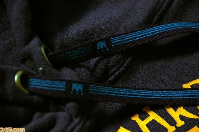 ザ・キングオブゲームズから冬にピッタリの新作&再販パーカーが続々_47