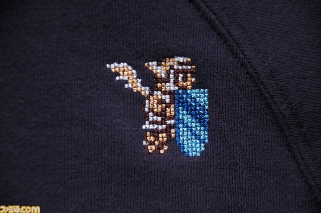 ザ・キングオブゲームズから冬にピッタリの新作&再販パーカーが続々_49