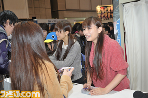 “今井麻美・三森すずこサイン入りCDお渡し会!”で「よいお年をー!」_05