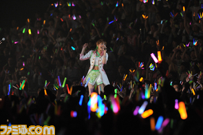 imas0623_03/imas7th062377.jpg