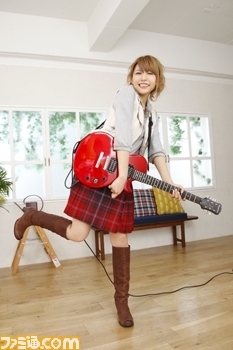 aki_rocksmith03.jpg