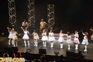 会場がひとつになって盛り上がった『アイドルマスター』8周年ライブ大阪公演初日リポート_10