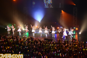 メシアならぬ、“飯屋”の登場に湧いた『アイドルマスター』8周年ライブ大阪公演2日目リポート_01