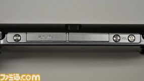 ついに発売となった新型PS Vita（PCH-2000シリーズ） その手触りや従来型からの変化をリポート - ファミ通.com