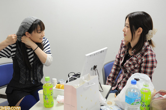 今回のイベントは実験室!? 今井麻美バースデーライブBD&DVD発売記念イベントリポート_04