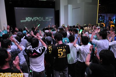 “初音ミク×セガ”東京ジョイポリスで開催中の5周年イベントをリポート! 欧米/アジア地域向けソフト『初音ミク Project mirai Remix(仮題)』も発表_68