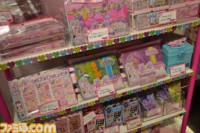 声優&アイドルユニット“i☆Ris”登場! アニメ『プリパラ』新キャスト・キャラクター発表会&“プリズムストーン原宿”内覧会をリポート_34
