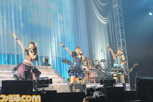 『アイマス』9周年ライブがスタート! “THE IDOLM@STER 9th ANNIVERSARY WE ARE M@STERPIECE!!”大阪公演1日目リポート_58