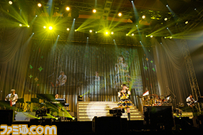 『アイマス』9周年ライブがスタート! “THE IDOLM@STER 9th ANNIVERSARY WE ARE M@STERPIECE!!”大阪公演1日目リポート_10