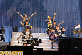 プロデューサーたちよ、これが765プロだ! “THE IDOLM@STER 9th ANNIVERSARY WE ARE M@STERPIECE!!”大阪公演2日目をリポート_45