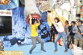 『モンスターハンター4G』発売日にセルレギオス&フルフルが来襲!? 新宿・渋谷でイベントが開催中!【『MH4G』発売日リポート】_09