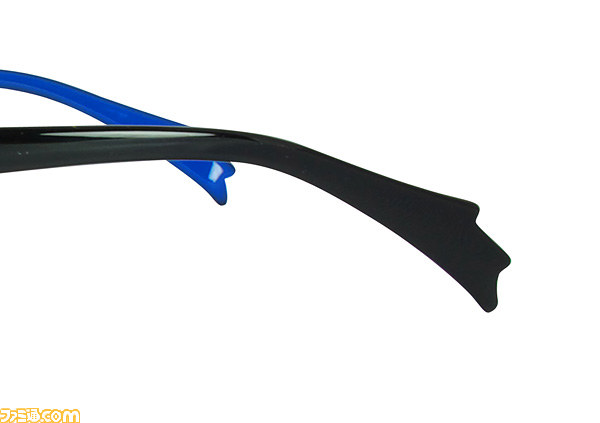 “ソニック”をイメージしたスタイリッシュで個性的なメガネが登場_03