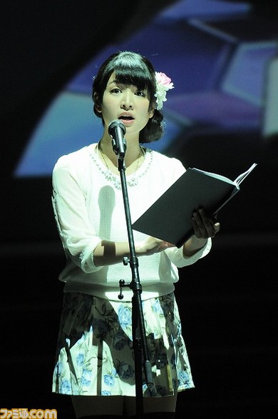 『ブレイブルー』ファンの夏祭り“ぶるふぇす2015 あるてぃめっと☆さま~”開演! 衝撃の最新作発表も飛び出した!_04