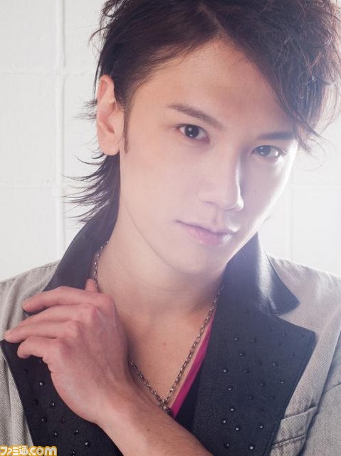 『明治東亰恋伽』札幌三越にてコラボイベントを開催 “花とスーツ”をテーマに、KENNさんのトークショーや限定グッズ販売などが実施!_01