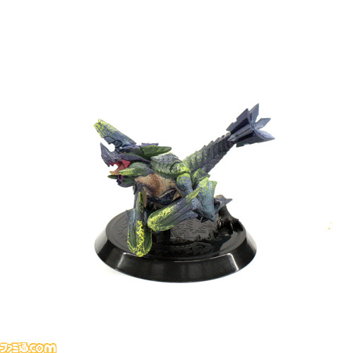 『モンスターハンター』シリーズの怒り状態モンスターフィギュアが“カプコンフィギュアビルダー”シリーズより登場!_04