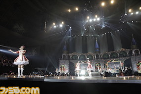 安野希世乃さんサプライズ出演の“伝説”に沸く! 『アイマス シンデレラガールズ』4thライブ神戸初日公演リポート_50