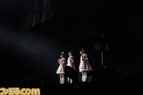 安野希世乃さんサプライズ出演の“伝説”に沸く! 『アイマス シンデレラガールズ』4thライブ神戸初日公演リポート_14