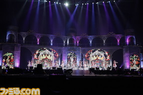 安野希世乃さんサプライズ出演の“伝説”に沸く! 『アイマス シンデレラガールズ』4thライブ神戸初日公演リポート_04