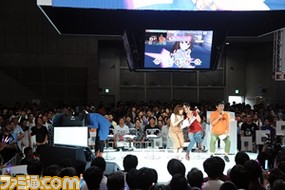 『ビューイングレボリューション』のプレイを賭けて、キャスト陣が『デレステ』と『プラチナスターズ』で真剣勝負! 『アイドルマスター』ステージリポート【TGS 2016】_08
