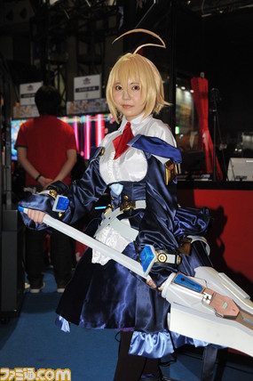 野村真悠華さんが『ブレイブルー セントラルフィクション』の新キャラEsに扮して登場【TGS 2016】_04