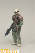 reach1boxed_trooper2pack_06