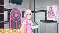 [��