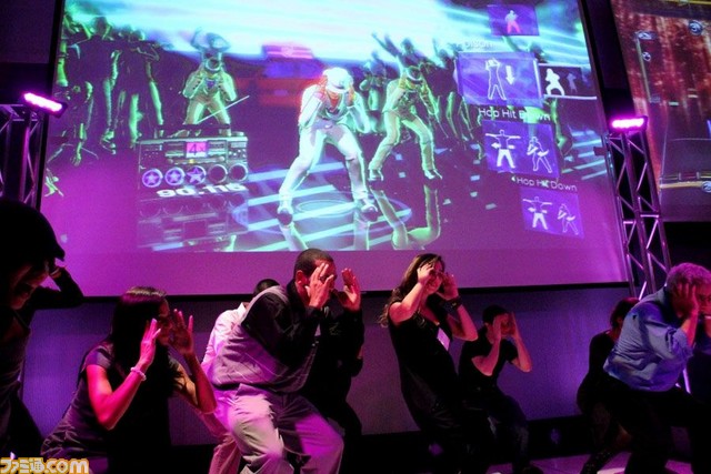 Dance Central at MIT 3