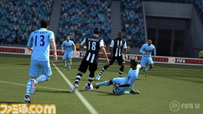fifa12_kompany_tackle_wm