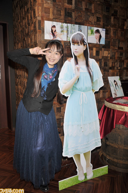 秋葉原に期間限定オープン中の“ミンゴスカフェ”にミンゴスこと今井麻美が来店！_18