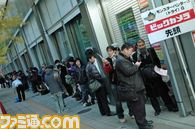 有楽町には100人規模の行列が発生【『MH3G』発売日リポート】_07
