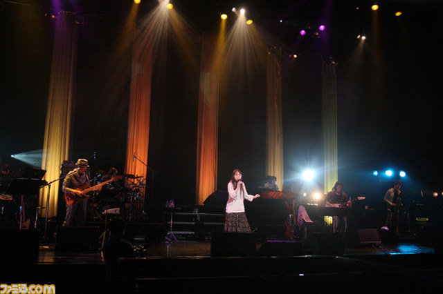 今井麻美ライブツアー“Aroma of happiness”を笑顔でスタート！_03