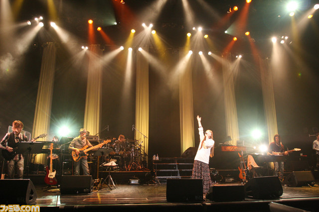 今井麻美ライブツアー“Aroma of happiness”を笑顔でスタート！_04