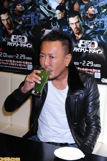 『バイナリー ドメイン』コラボメニュー試食会開催　名越総合監督も太鼓判！_02