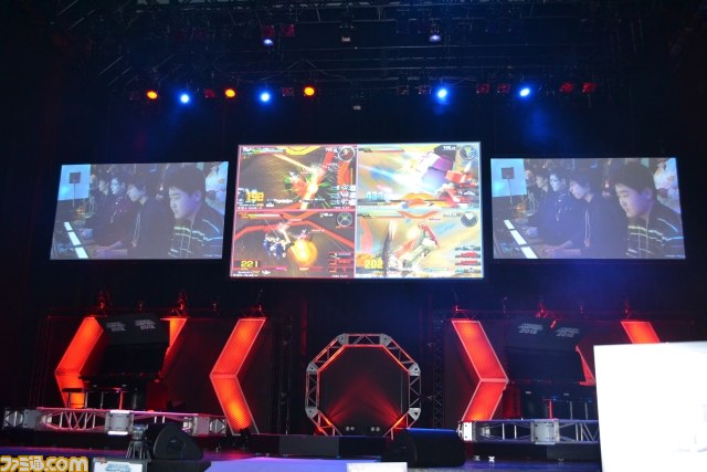 “機動戦士ガンダム エクストリームバーサス プレミアムドッグファイト2012”大会リポート――続編情報ほかサプライズが続出_34