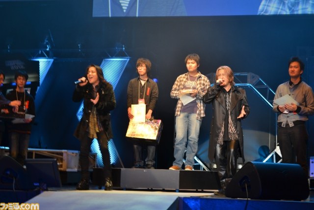“機動戦士ガンダム エクストリームバーサス プレミアムドッグファイト2012”大会リポート――続編情報ほかサプライズが続出_41