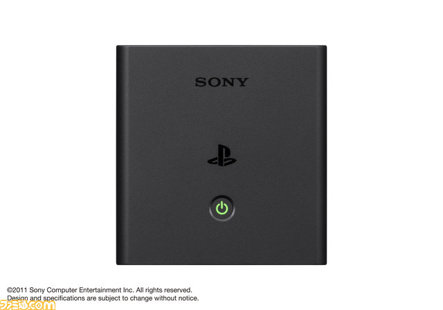 PS Vitaを外出先でも充電できる周辺機器“カーアダプター”と“ポータブルチャージャー”が登場_03