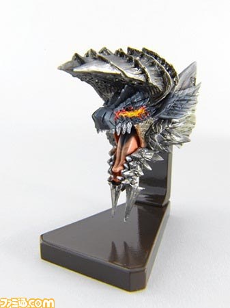 セブン-イレブンと『モンスターハンター』による春のキャンペーンが開催決定_23