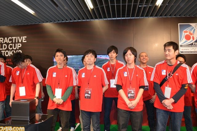 セルジオ越後、佐藤かよら豪華ゲストも登場! ”FIFA インタラクティブ・ワールドカップ ”日本予選リポート_05