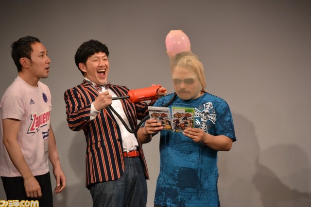 満足度2000％オーバー！？　“アメザリ平井のゲームライブ”爆笑企画だらけのライブをリポート_15