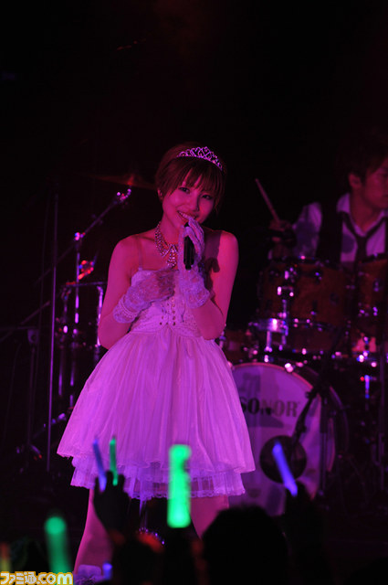 ファンとともに楽しんだバースデーライブ“長谷川明子ソロライブ ～Birthday Party2012～”_44