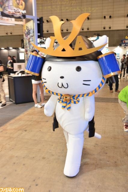 ニコニコ超会議2012会場を歩いてみた！　アルパカやまんべくんにも遭遇！！【ニコニコ超会議2012】_02
