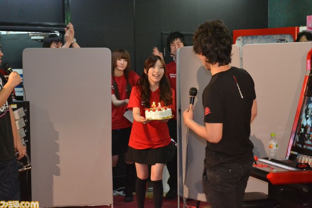 タイトーステーション20周年感謝イベントにウメハラが来場！－－まさかのバースデープレゼントも！？_15
