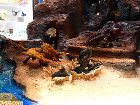 “東京おもちゃショー2012”のカプコンブースで、『モンスターハンター』シリーズの最新フィギュアが出展_05