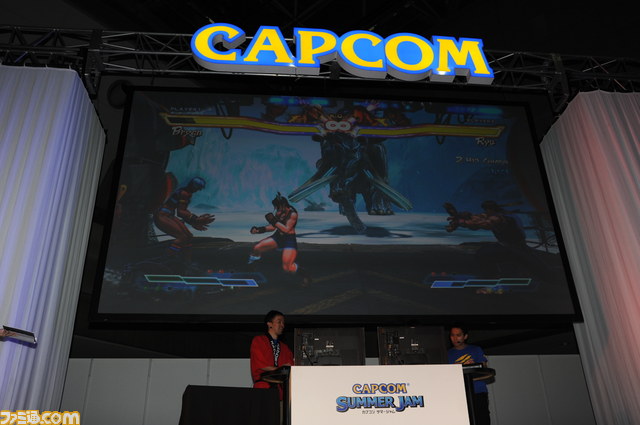 『ストリートファイター X（クロス） 鉄拳』ステージにて、ウメハラ氏＆ときど氏が実機プレイを披露【CAPCOM SUMMER JAM】_10