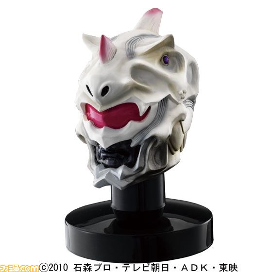 『仮面ライダーオーズ』“紫のコアメダル（欲望）”に支配された3キャラクターが限定マスコレで登場_03