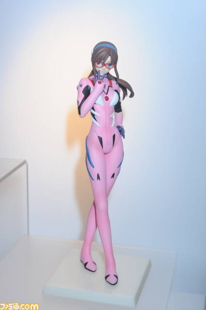 “ワンフェス2012［夏］”で人が搭乗可能なロマン溢れる巨大ロボ“クラタス”がお披露目【動画あり】_01